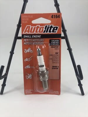 Bujía de motor pequeña Autolite 4164 Foto 1 de 2