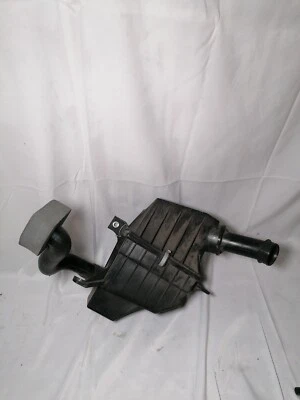 94FF9600AA ORIGINAL FORD FIESTA 1989-1995 FILTER HOUSING - Image 1 of 2