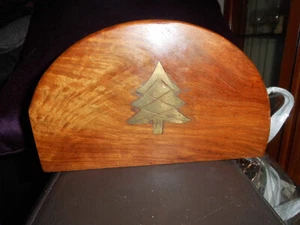 Freistehender Serviettenhalter Weihnachten ( Holzimitat) 🎄🎄⛄⛄🎅🎅❄❄ - Bild 1 von 4