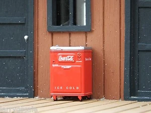 Vintage Coke Cooler Chest Miniature 1/24 Scale G Scale Diorama Accessory Item - Picture 1 of 3