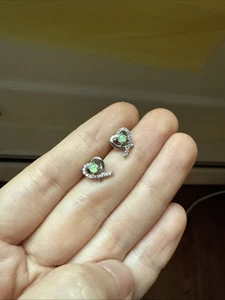純天然翡翠A貨纯银100% untreated Burmese Grade A Jadeite Earrings S925 Small Tiny Size - Picture 1 of 7