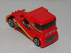 Camión de carreras conceptual semirápido Hot Wheels - ventanas de tinte negro - Malasia 1999 - Imagen 1 de 3