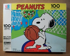 Vintage Peanuts - Snoopy with Basketball Jigsaw Puzzle #4382-5 ~ 100 Piece - Picture 1 of 6