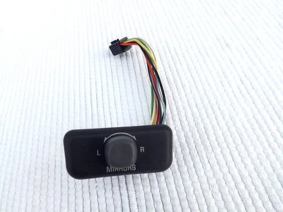 1994 Pontiac Grand Am SE console frontal montado L & R interruptor de espelho de energia mestre - Imagem 1 de 4