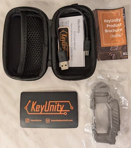 KeyUnity KF02 Titanium Flashlite Karabiner, Schlüsselanhänger, USB, NEU+OVP - Bild 1 von 2