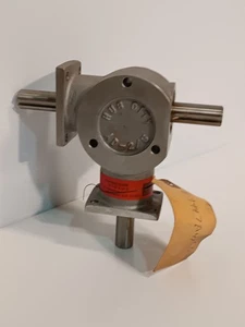 Hub City AD-2/5 Bevel Gear Drive, Ratio 1:1 , Assembly No. 02-20-00301-004 - Picture 1 of 11