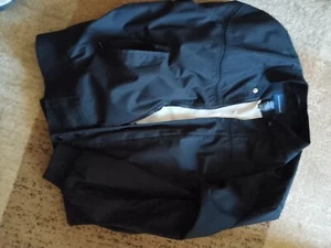 Black Windbreaker  Size Medium - Picture 1 of 4