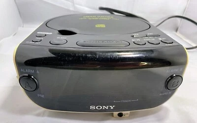 Sony Dream Machine FM/AM/CD Dual Alarm Clock Radio ICF-CD815 - Image 1 of 4