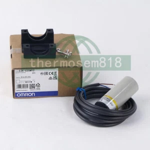 Interruttore di prossimità OMRON E2K-C25MY2 NUOVO - Foto 1 di 1
