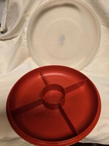 Tupperware Red/White 5 Section Serving Tray Chip/ Vegetable Dip #1665 - Picture 1 of 1