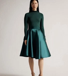 Ted Baker Zadi Dress Party Cocktail Classic Knit Long Sleeve Green Sz 3 US 8NWT - Picture 1 of 10