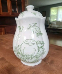 Frog Toile Canister by E. Trostli 2-Sided Frogs & Insects J. Willfred 10" - Picture 1 of 11