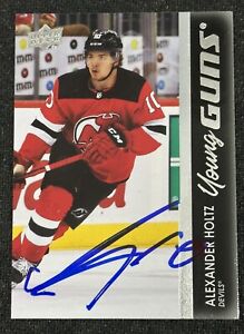2021-22 UD NHL Signed Young Guns Card RC #701 Alexander Holtz Devils Autographed