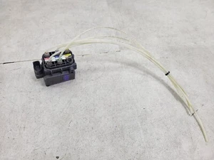 SOLENOIDE VÁLVULA SUSPENSIÓN NEUMÁTICA MERCEDES ML W164 06-11 A2123200358 - Imagen 1 de 8