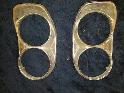 Biseles de faros y soportes de montaje Pontiac Grand Prix 1963 Foto 1 de 4