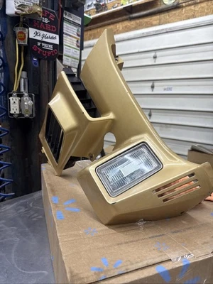 Honda Goldwing GL1200 1985 edición limitada carenado derecho, cubierta de ventilación con luz Foto 1 de 2