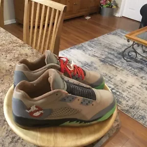 Größe Jugend 7-Air Jordan Ghostbusters Venkman niedrige Sportschuhe leicht gebraucht - Bild 1 von 13