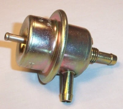 NEW Bosch 0280160200 Fuel Injection Pressure Regulator, 39 PSI, In original box - Image 1 of 4