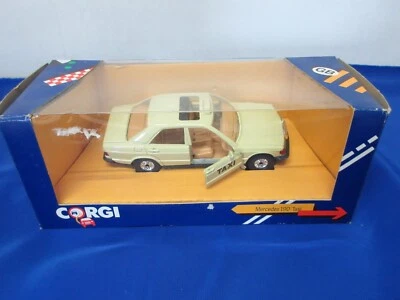 CORGI 388 MERCEDES 190 TAXI 1/43 - Immagine 1 di 4