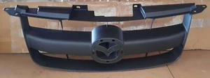 MAZDA BT50 BT-50 2006 - 2008 UN FRONT PLASTIC RADIATOR GRILLE BLACK GENUINE - Picture 1 of 2
