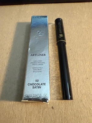 Lancome ARTLINER 02 CHOCOLATE SATIN EyeLiner Gentle Felt Bold Line NIB Free Ship - Image 1 of 3