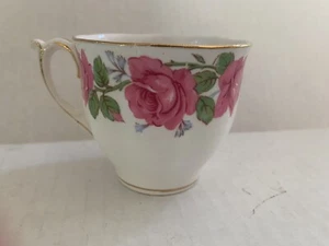 Taza de té porcelana de hueso fino vintage Queen Ann - Lady Alexander Rose - Imagen 1 de 4