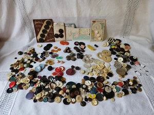 LOT Buttons Glass Bakelite Jet Wood Leather Military MOP Deco Instant Collection - Picture 1 of 11