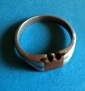 Bague Ancienne Chevalière De Poilu En Alu - Picture 1 of 2