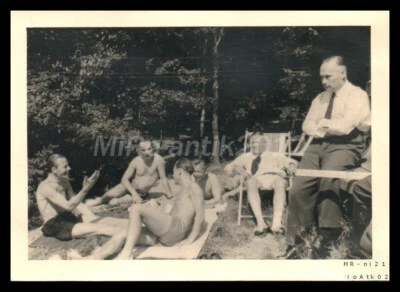 Foto Nachl.Maj.LW. Horst Wunderlich, NOR. Disfruta del sol Offz. i.Zivil 5026... - Imagen 1 de 2