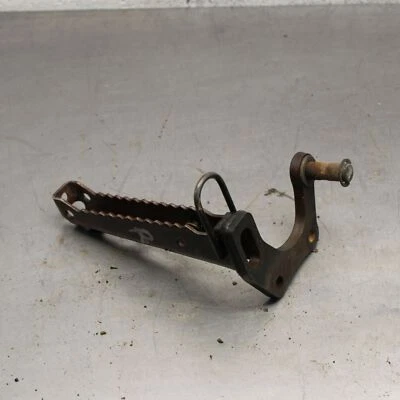 Yamaha Wolverine 350 2000 YFM350FX 4x4 reposapiés derecho clavija S725 Foto 1 de 4