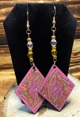NEW Floral Wooden Diamond Shape Earrings w/ Pink & Orange Faceted Beads - Image 1 of 3