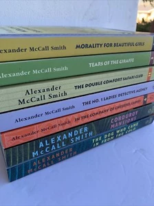 Set 7 Taschenbuch Bücher Nr. 1 Damen Detektei Serie Alexander McCall Smith - Bild 1 von 10