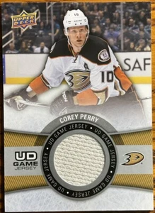 2015-16 Upper Deck UD Game Jersey Corey Perry #GJ-CP Anaheim Ducks - Picture 1 of 2