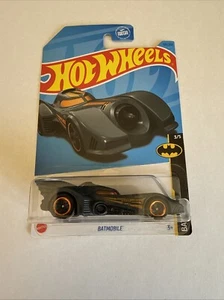 Hot Wheels Batman 3/5 Batmobile 103/250 - Foto 1 di 3