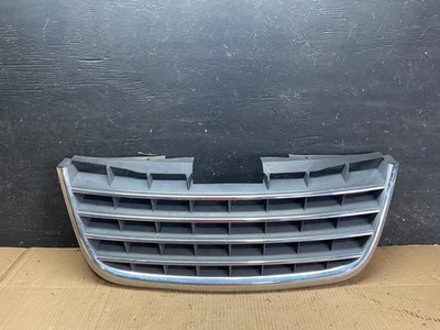 Chrysler Town & Country 2008 a 2010 parrilla superior delantera OEM U6363 DG Foto 1 de 4