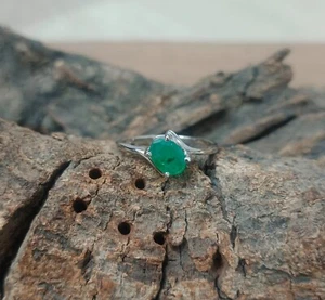 Anello di fidanzamento in argento sterling 925 con pietra preziosa taglio ova... - Foto 1 di 14