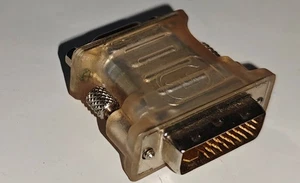 VGA zu DVI Adapter - Bild 1 von 4