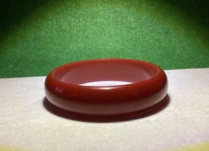 Vintage Bakelite Bracelet Red - Reddish Brown. 2 cm Wide. 6.8 cm Opening. Tested - Picture 1 of 13