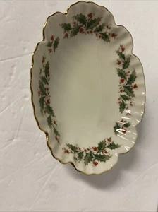 Holly Yuletide White Green Gold Trim Small Dish Trinket Catchall Christmas Japan - Picture 1 of 6