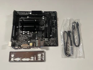 SCHEDA MADRE ASROCK Q1900M con CPU J1900 + 8GB RAM DDR3 - Foto 1 di 6