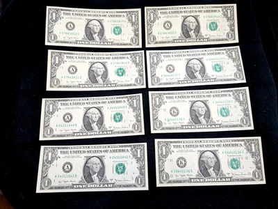 8 GEM/CU 1977A $1  FRNs. 3 CONSECUTIVES RUNS DALLAS + BOSTON       #10 - Image 1 of 4