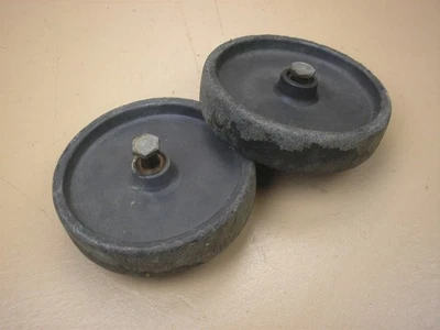 Cub Cadet 1711 129 1200 1650 682 Tractor 44" Mower Deck 6" Gauge Wheels 734-3000 - Image 1 of 3