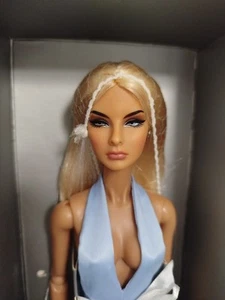 Malibu Sky Agnes Von Weiss - Bild 1 von 14