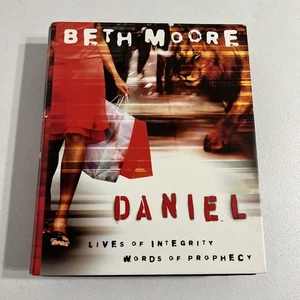 Beth Moore DANIEL DVD Bible Study Kit 6 DVDs 2 Workbooks Leader Guide Prophecy - Bild 1 von 5