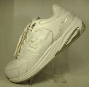 New Balance 927 White Leather Sneaker Walking Shoe Women 11 2E XWide Rollbar EUC - Picture 1 of 14