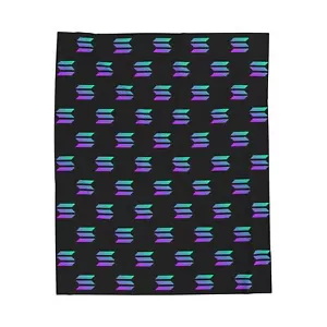 Solana Samt Plüschdecke | Schwarze Solana Kryptowährungsdecke - Bild 1 von 9