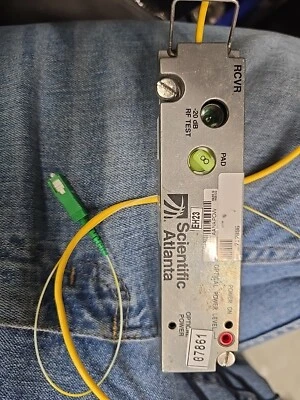 Receptor de nodo de fibra óptica Scientific Atlanta 717897 6940 SC/UPC Foto 1 de 4