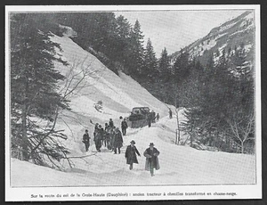 1925 -- CHASSE NEIGE . SUR LA ROUTE DU COL DE LA CROIX HAUTE . 3W929 - Picture 1 of 1