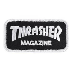 Revista Thrasher - Parche con logotipo Thrasher negro/plateado 4" pulgadas - Imagen 1 de 3