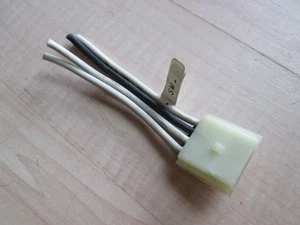 Mack GTD 4-pin Connector w/ Wiring for GTD Differential Lock Switch #M265GE - Bild 1 von 8